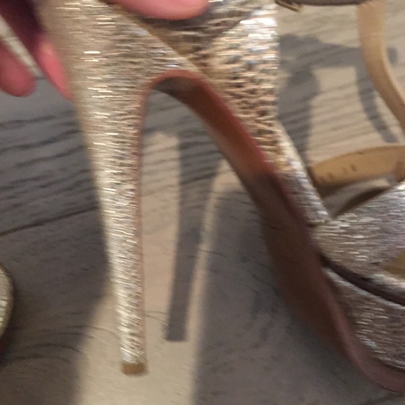 Yves Saint Lauren Tribute heels - Picture 7 of 15